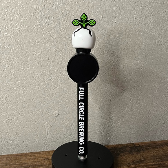 Full Circle Brewing Co Beer Tap Handle Figural Skull Man Cave Rare - Picture 3 of 5